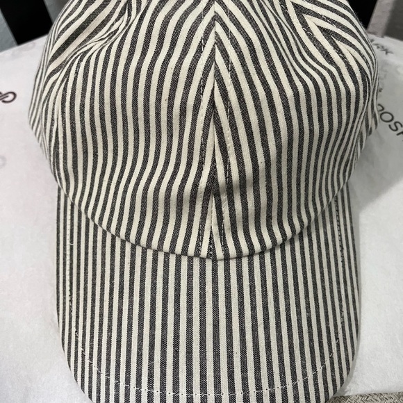 LELE SADOUGHI NWT AUTHENTIC JET SEERSUCKER BOW EMBELLISHED BASEBALL CAP main image 10